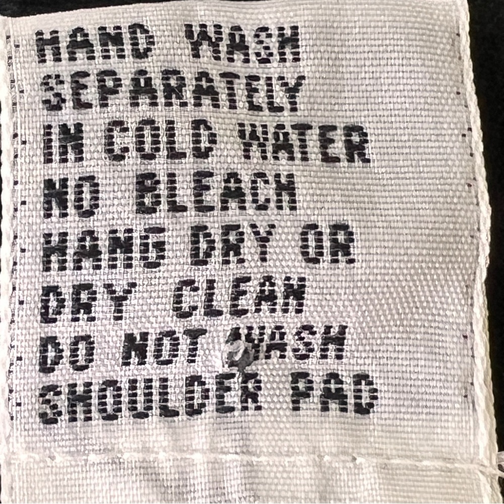 Real Clothes Saks Fifth Ave Silk Blouse Short Sleeve Large Vintage 90s - Picture 9 of 9